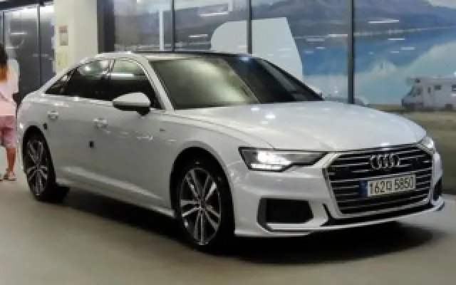 A6 (C8) 45 TFSI 프리미엄